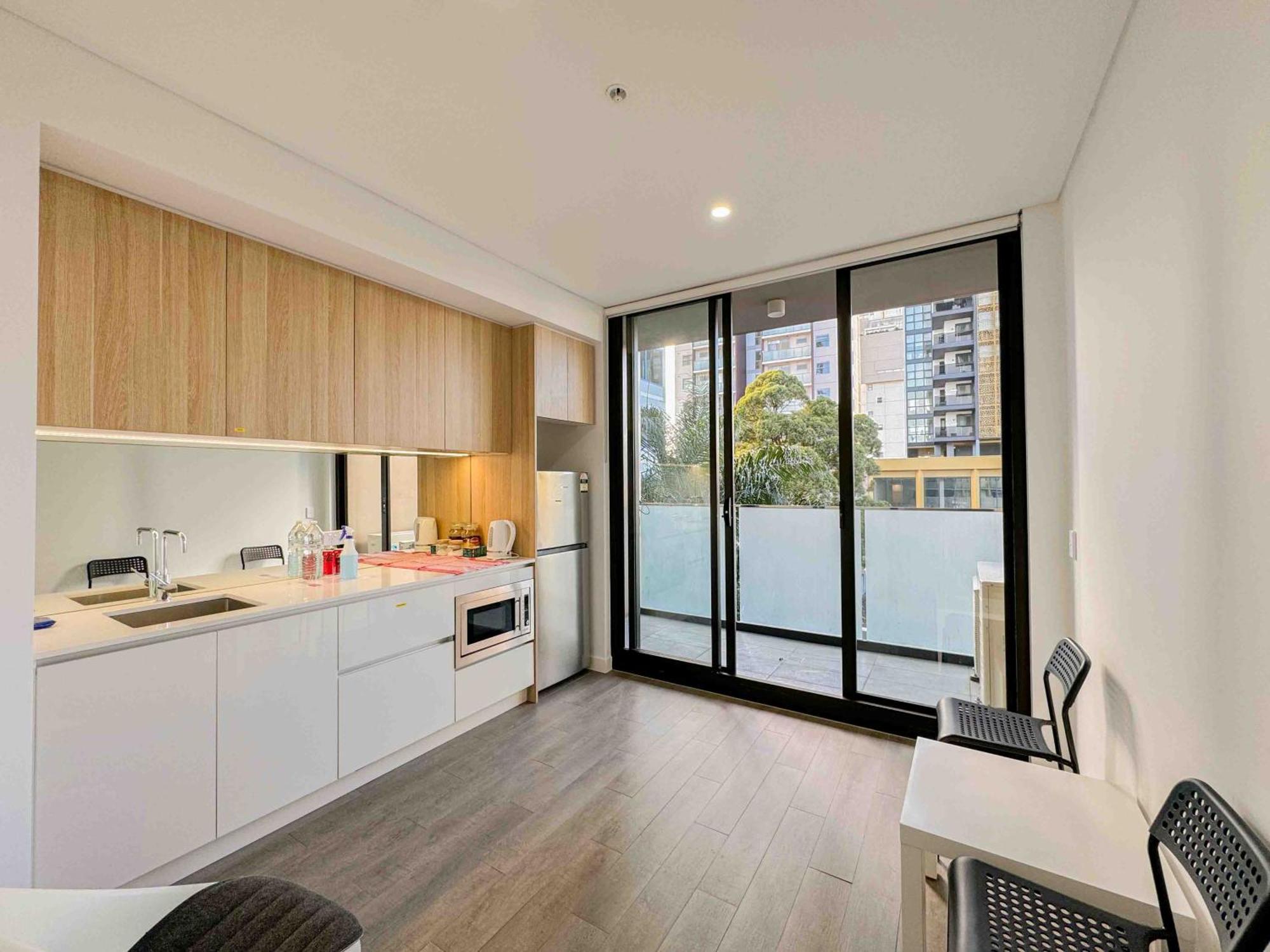 Burwood Studios At St Luke Square Сидней Экстерьер фото